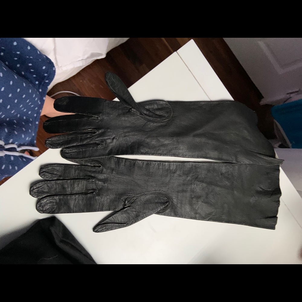 VINTAGE MADE IN FRANCE BLACK LONG GAUNTLET GLOVES